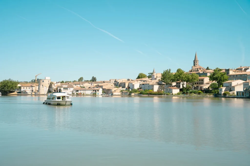 Grand Bassin canal du midi Castelnaudary