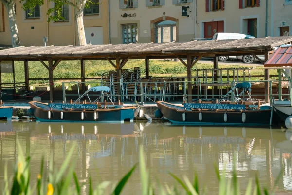 Location de gabarot sur le canal du Midi